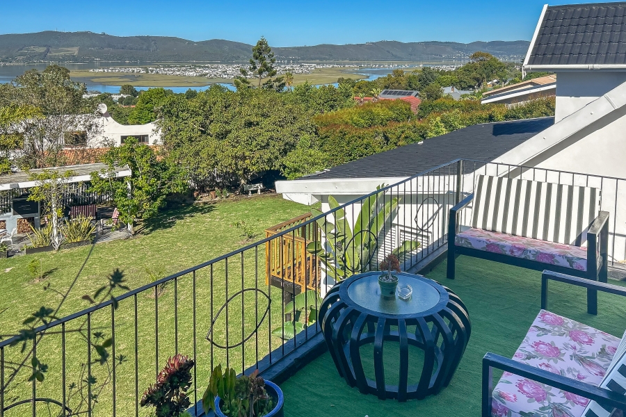 7 Bedroom Property for Sale in Old Place Western Cape